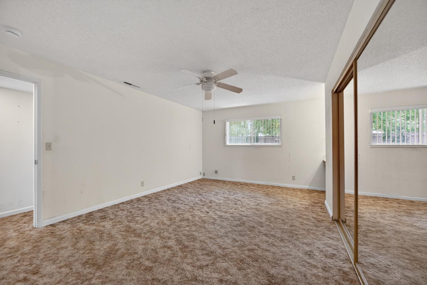5201 Shereen Court Sacramento, CA 95841 - Photo 29 of 69