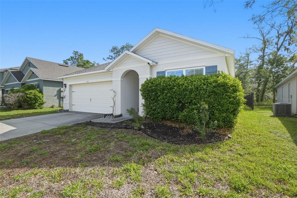 231 Meghan Circle DeLand, FL 32724 - Photo 3 of 29