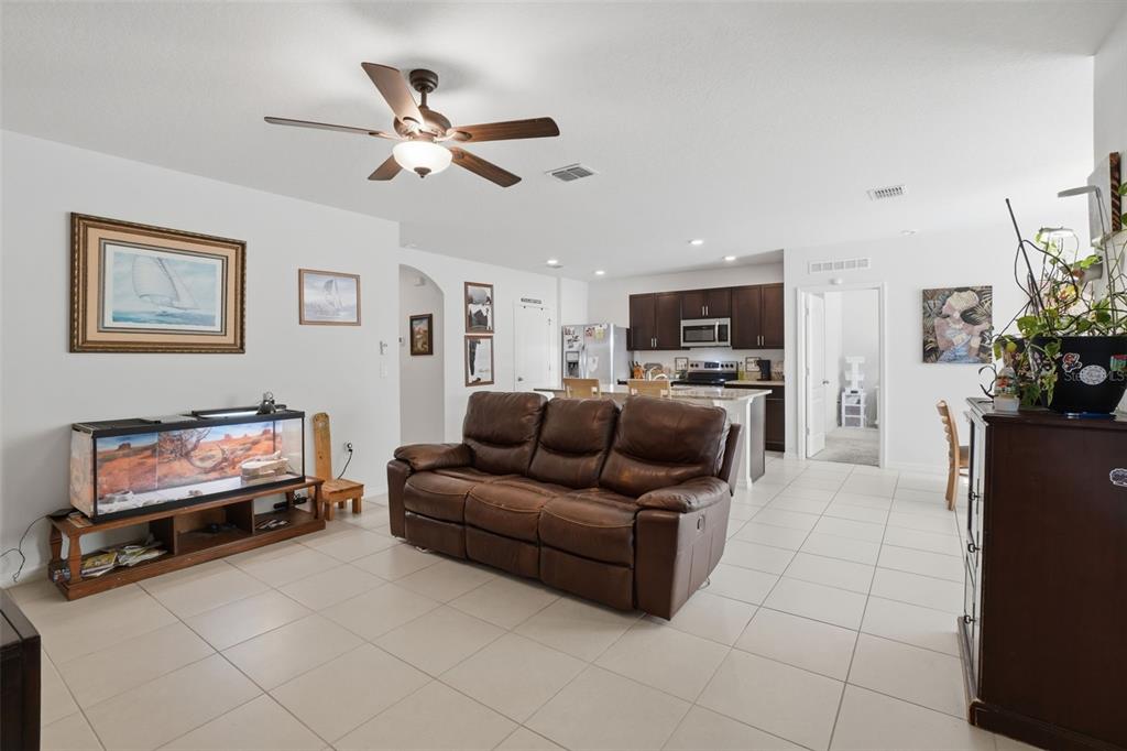 231 Meghan Circle DeLand, FL 32724 - Photo 10 of 29