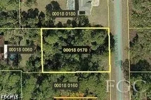 $30,000 | 509 Hamilton Avenue, Lehigh Acres, FL 33972