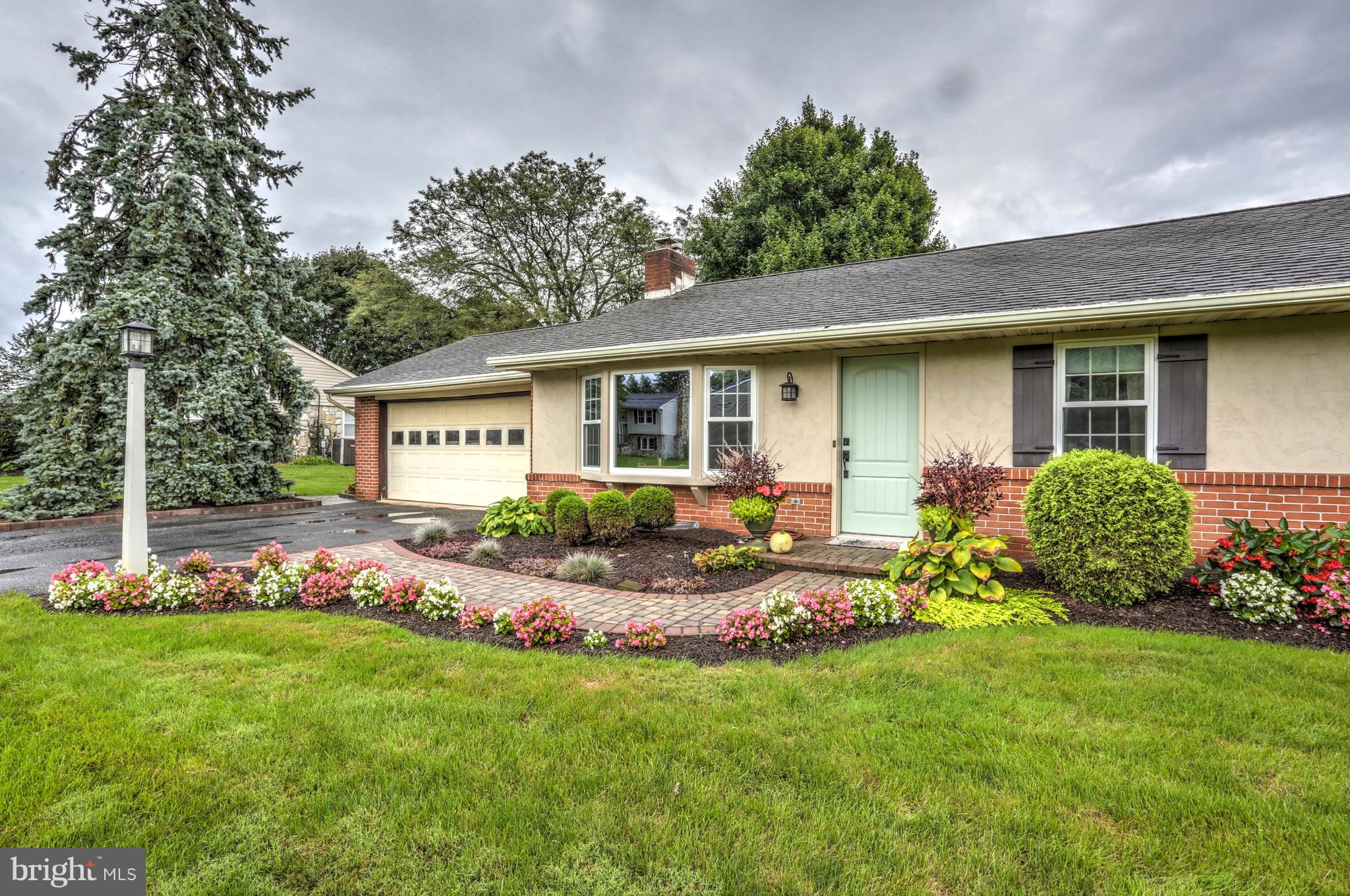 1718 Pioneer Road Lancaster, PA 17602 - Photo 7 of 46 Gallery Image 7