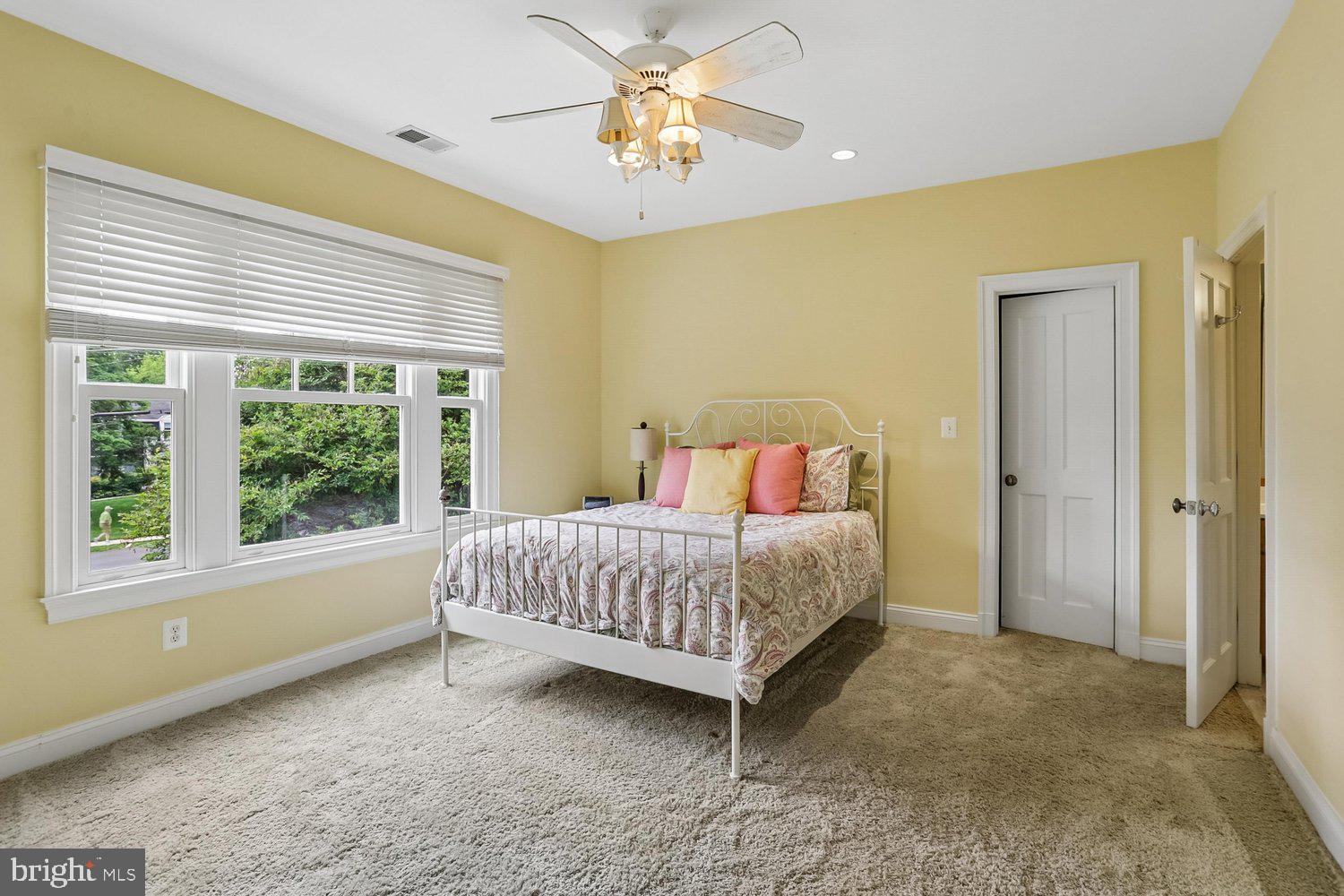 11736 Gainsborough Road Potomac, MD 20854 - Photo 68 of 100 Bedroom 4