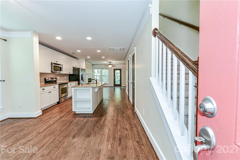 356 Spring Street Davidson, NC 28036 - Photo 3 of 22 Gallery Image 3