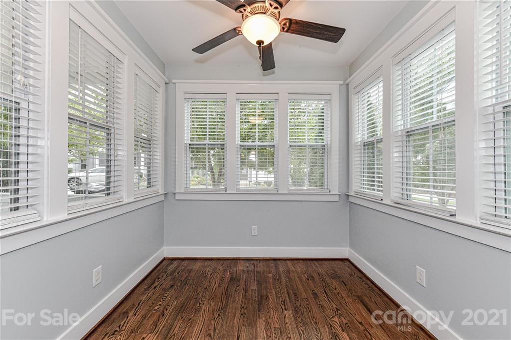 356 Spring Street Davidson, NC 28036 - Photo 5 of 22 Gallery Image 5