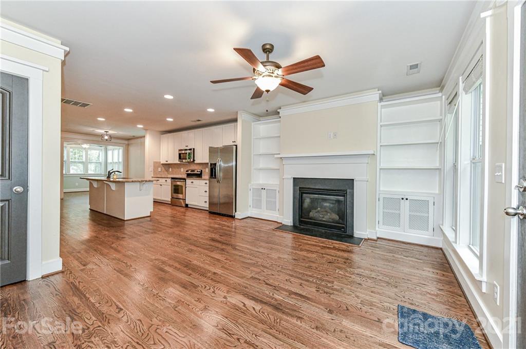 356 Spring Street Davidson, NC 28036 - Photo 10 of 22 Gallery Image 10