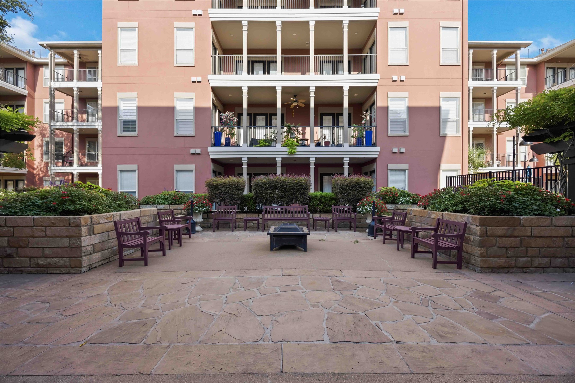 2400 McCue Road, Unit 252 Houston, TX 77056 - Photo 28 of 30