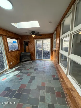 $149,999 | 27 North Mc Nab Avenue, Gloversville, NY 12078