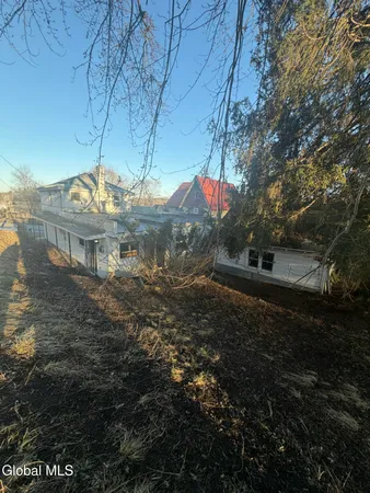 $149,999 | 27 North Mc Nab Avenue, Gloversville, NY 12078