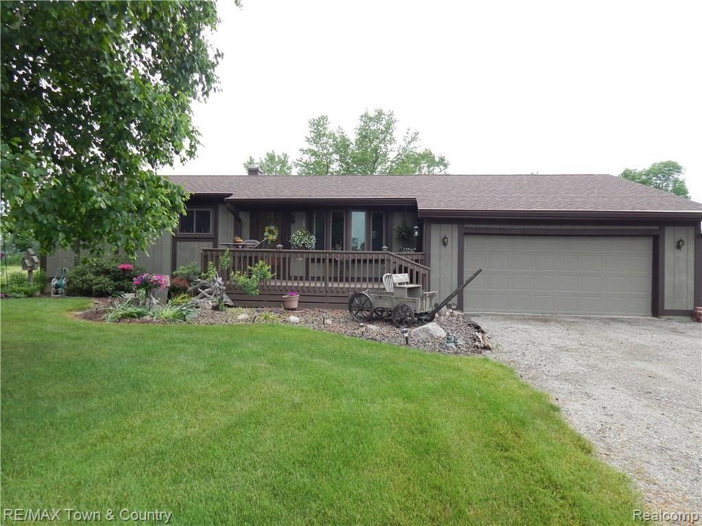 7071 North Nichols Road Flushing, MI 48433 - Photo 1 of 28 front.JPG