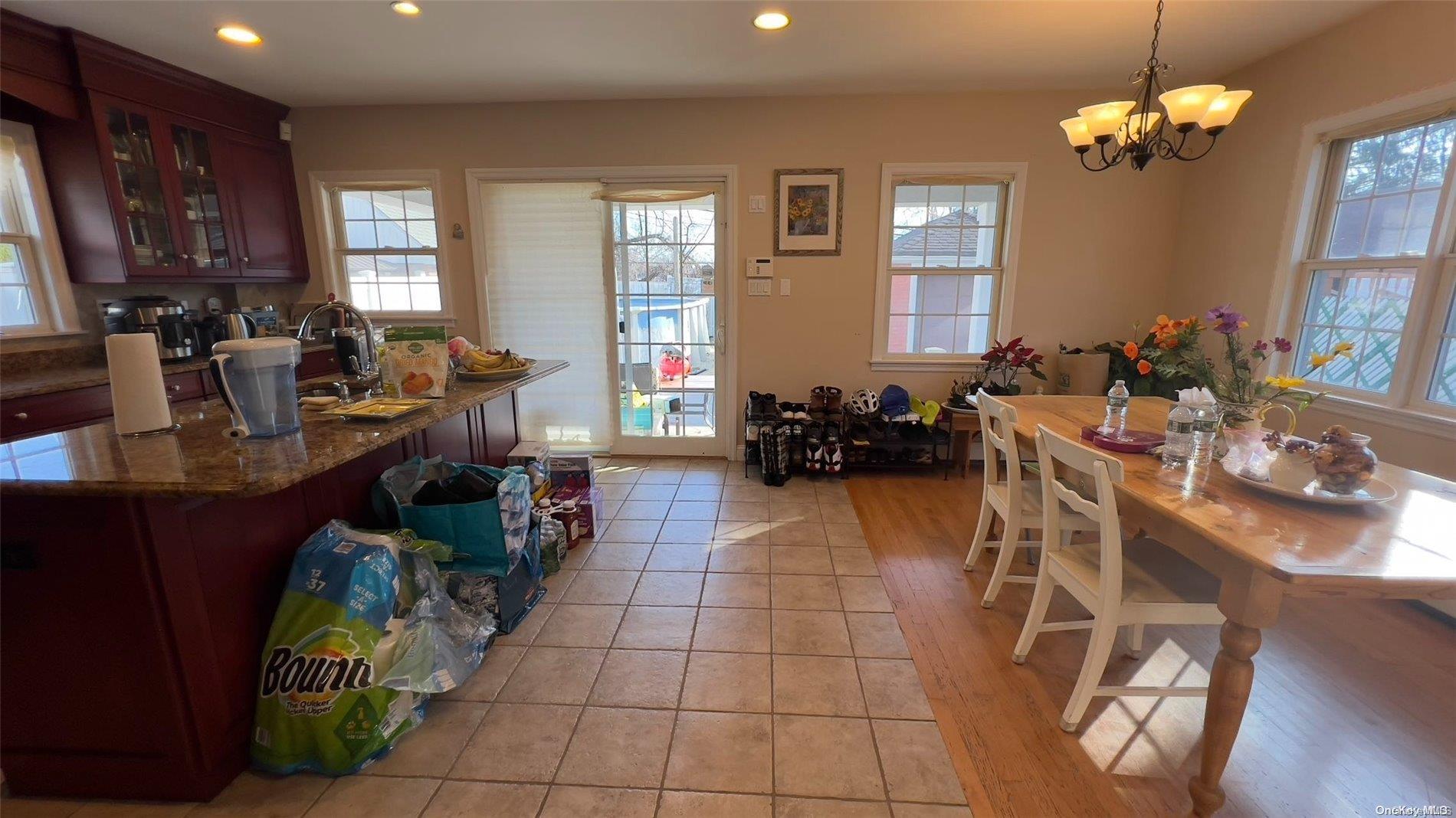 175-40 Underhill Avenue Queens, NY 11365 - Photo 3 of 18