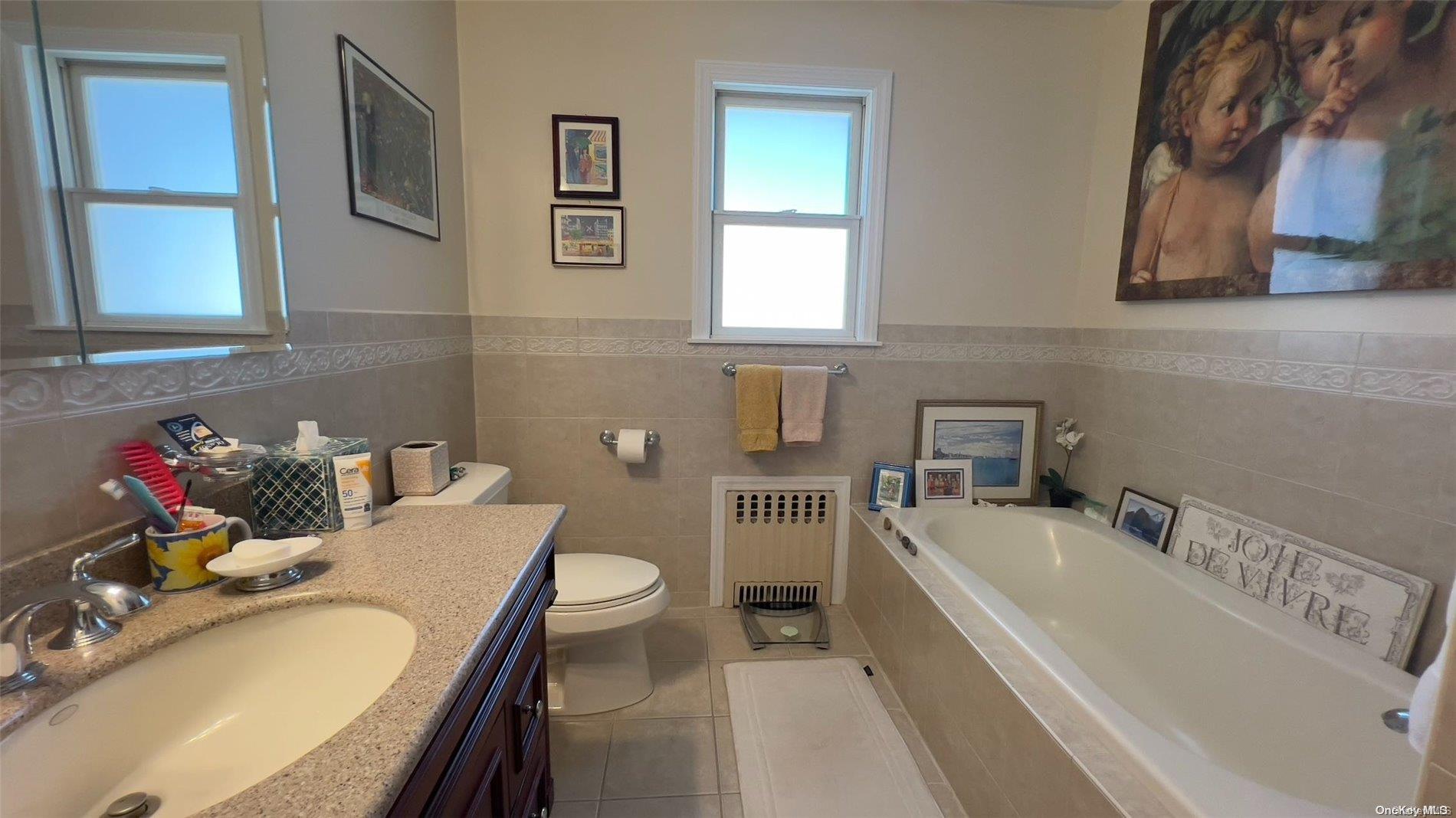 175-40 Underhill Avenue Queens, NY 11365 - Photo 4 of 18