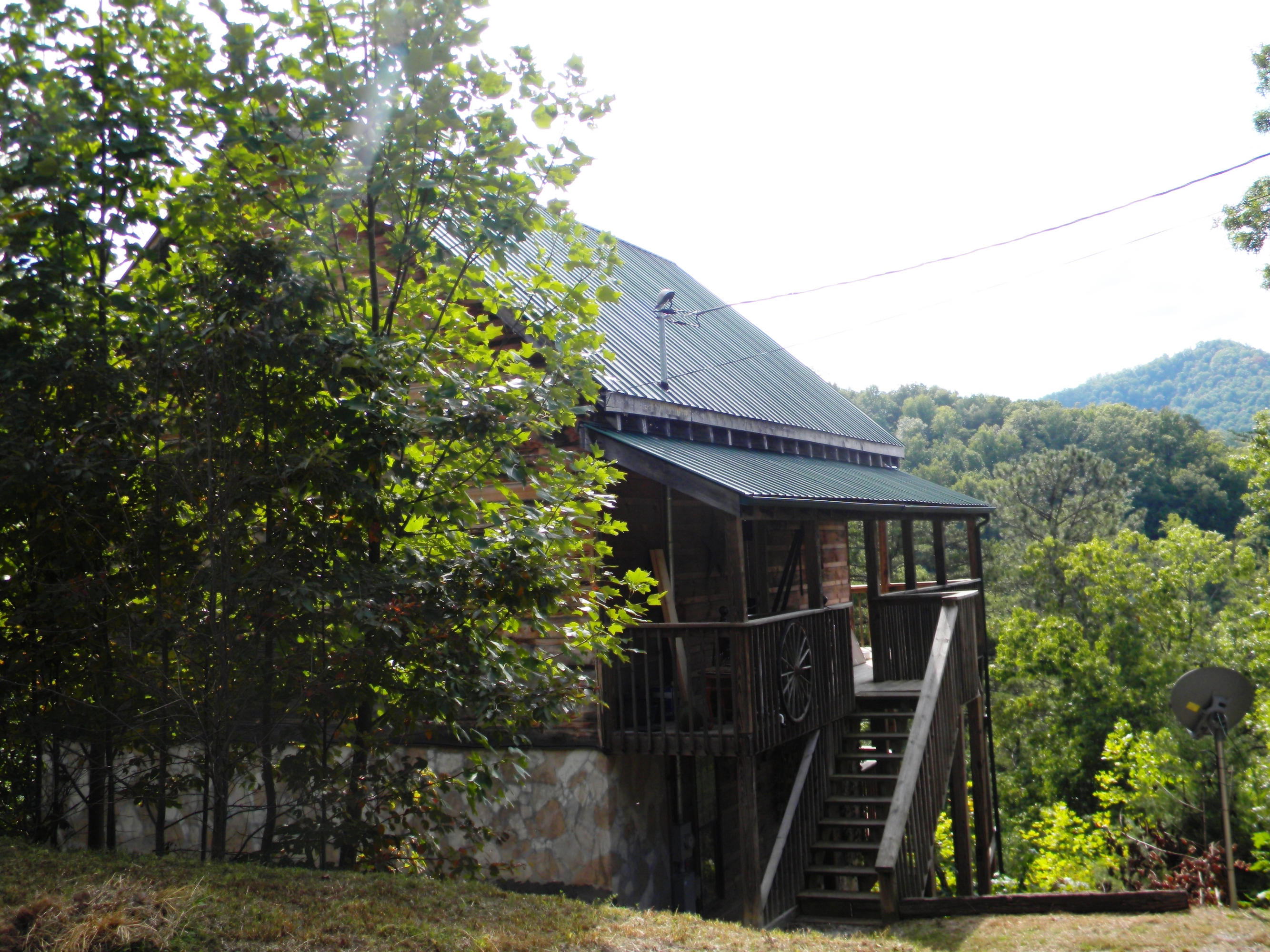 3312 Sugar Maple Loop Road Sevierville, TN 37862 - Photo 1 of 32 2014-09-27 01
