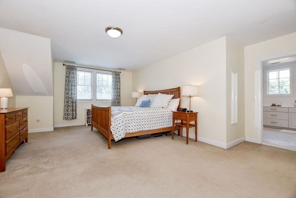2 Teel Street Marion, MA 02738 - Photo 20 of 39 Gallery Image 20