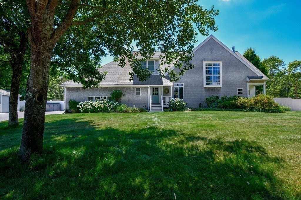 2 Teel Street Marion, MA 02738 - Photo 3 of 39 Gallery Image 3