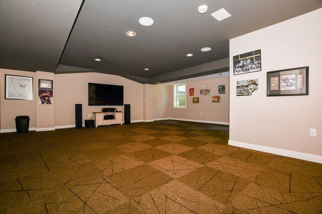 2 Teel Street Marion, MA 02738 - Photo 31 of 39 Gallery Image 31