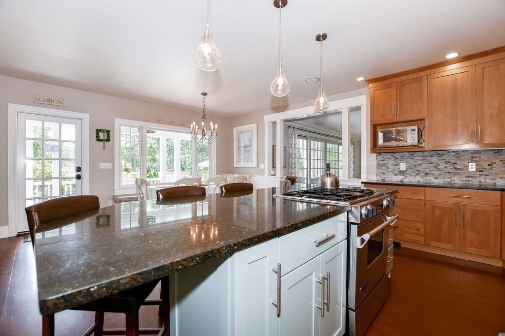 2 Teel Street Marion, MA 02738 - Photo 10 of 39 Gallery Image 10