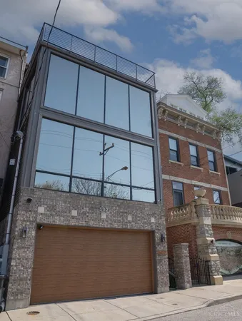 $1,250,000 | 502 Baum Street, Cincinnati, OH 45202