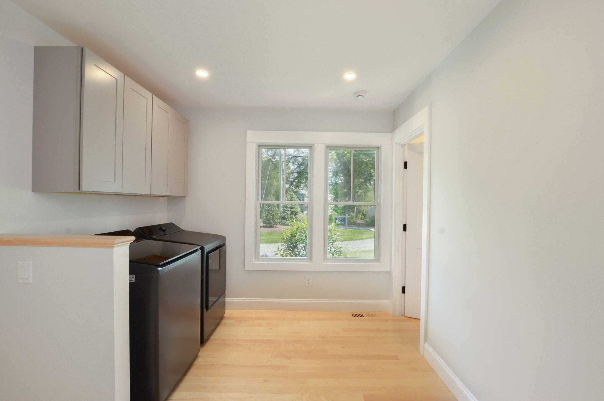 73 Tern Lane Centerville, MA 02632 - Photo 20 of 43 Laundry, 1st floor