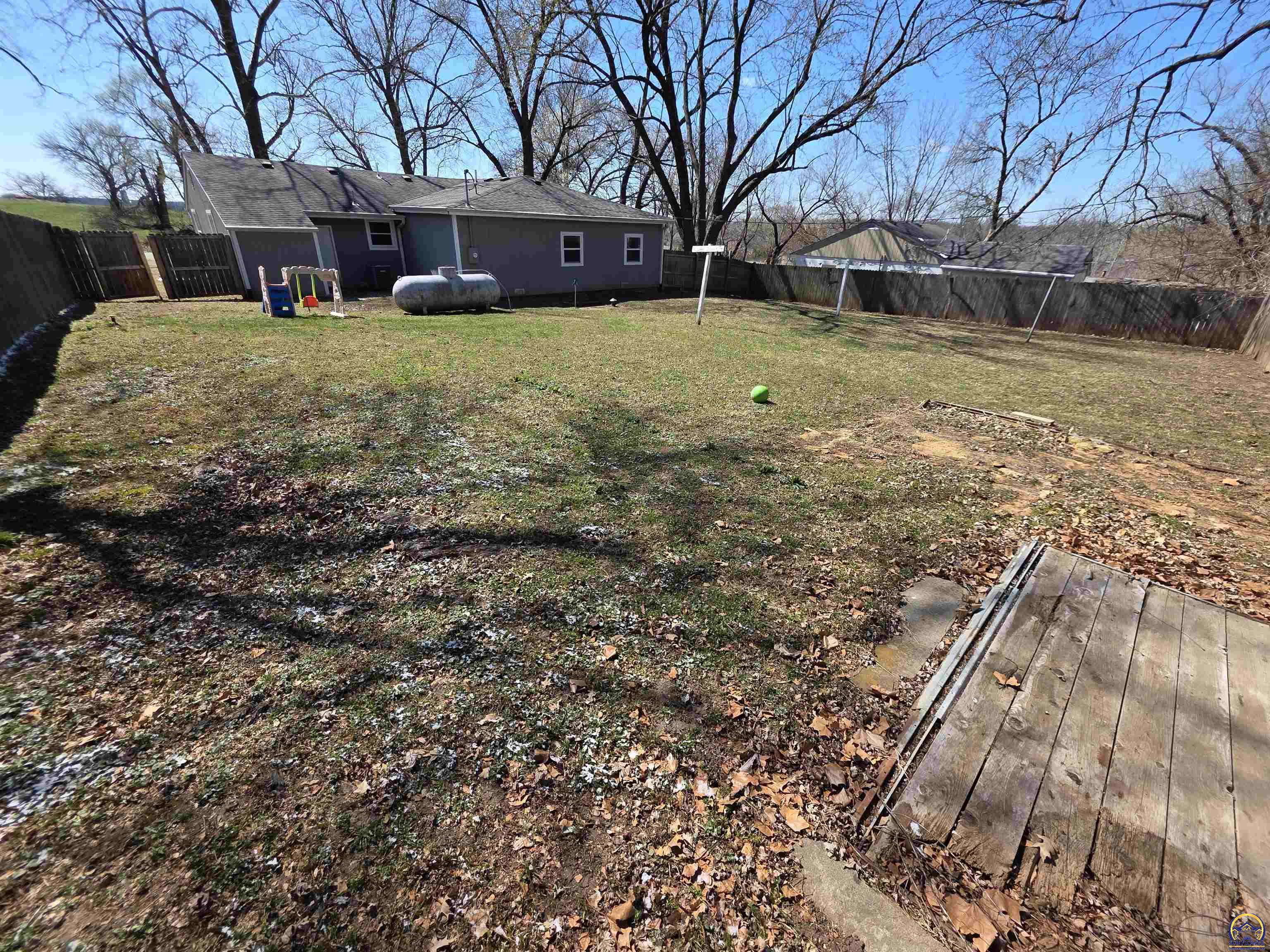 4632 Northwest 35th Street Topeka, KS 66618 - Photo 13 of 14