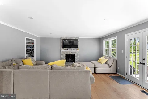 $1,385,000 | 21247 Smokehouse Court, Ashburn, VA 20147