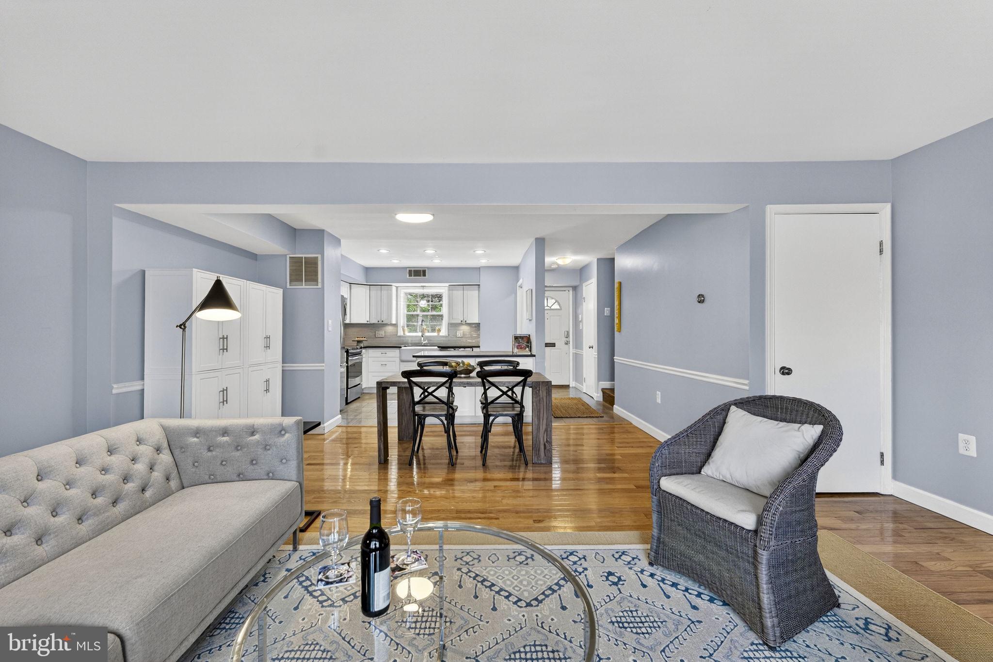 6501 Orono Court Springfield, VA 22152 - Photo 12 of 47 LR - View Back to Kitchen