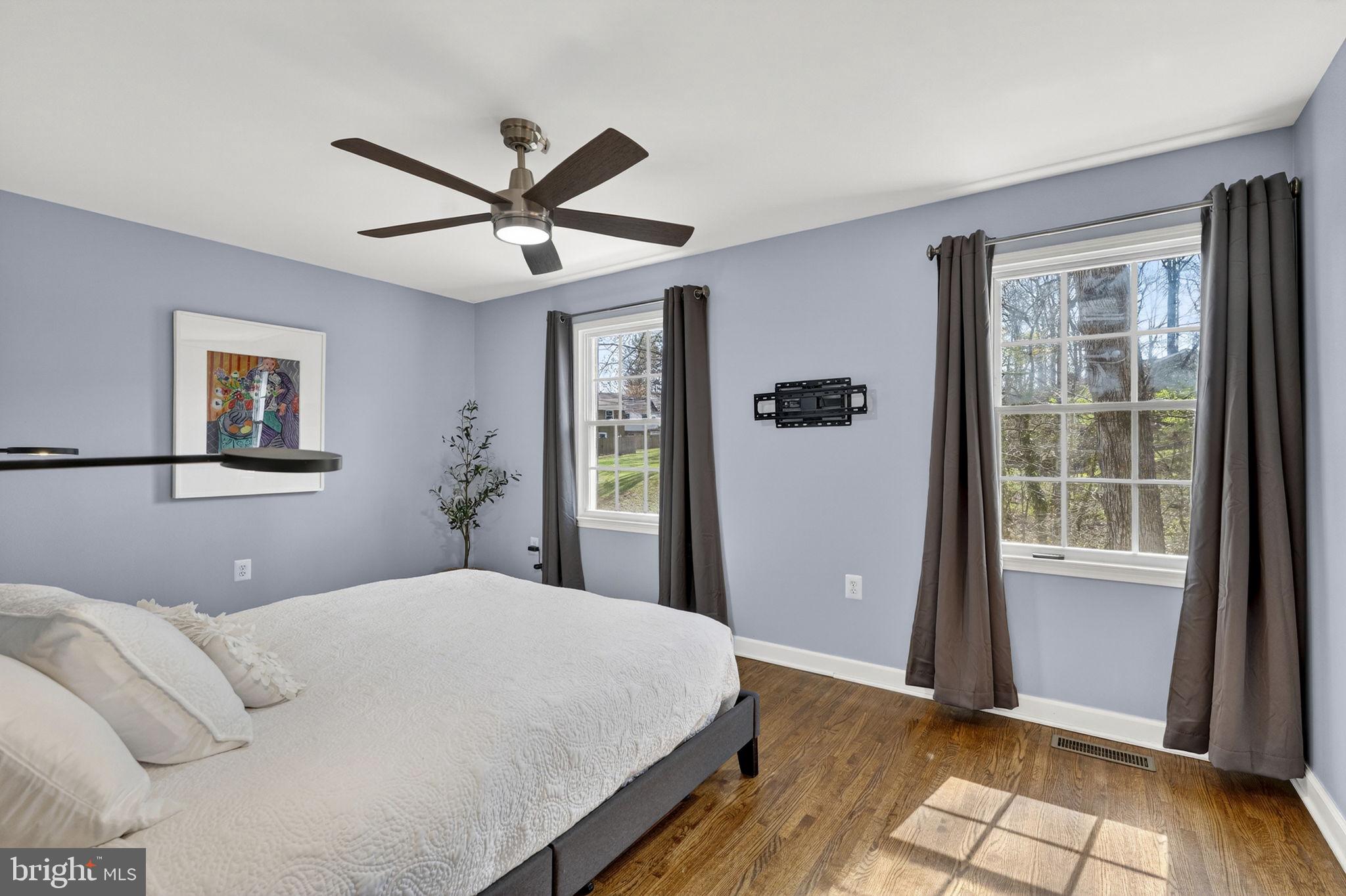 6501 Orono Court Springfield, VA 22152 - Photo 22 of 47 Primary Bedroom