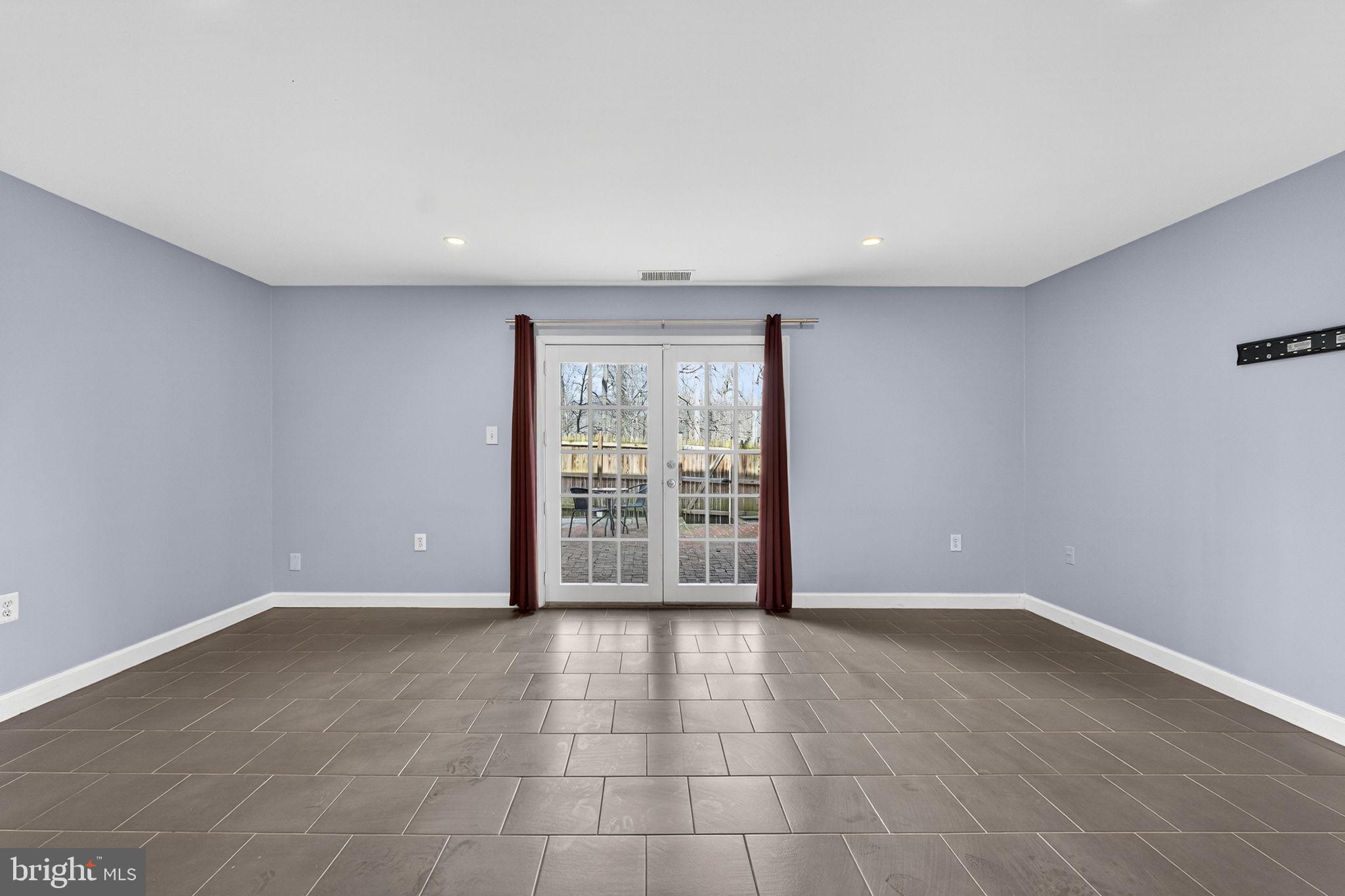 6501 Orono Court Springfield, VA 22152 - Photo 30 of 47 Ceramic Tile Floors