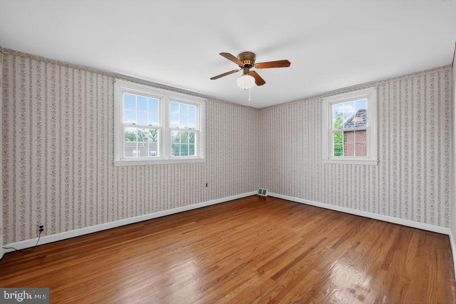 703 Tasker Street Ridley Park, PA 19078 - Photo 10 of 15 Primary Bedroom