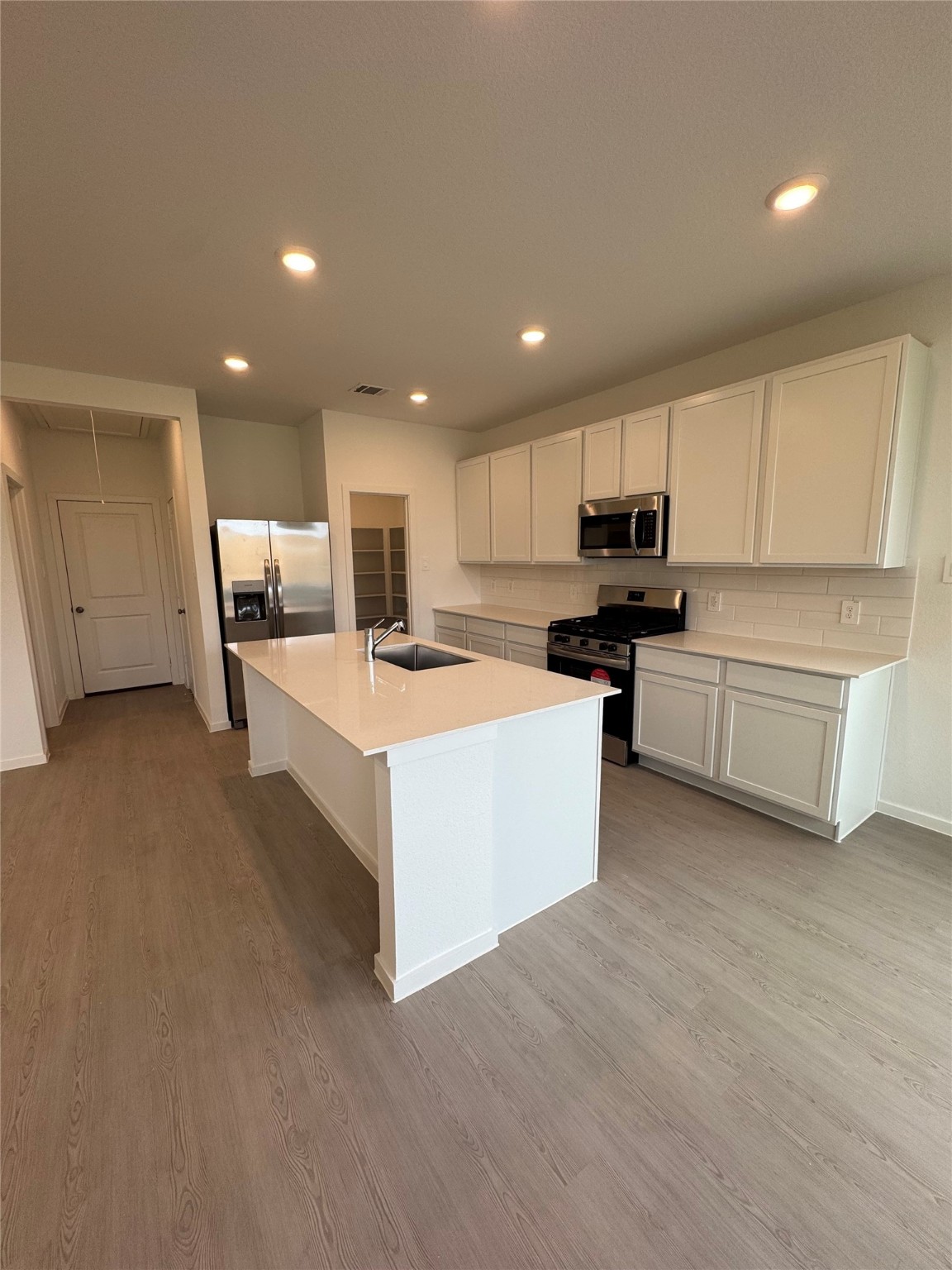 5431 Bear Run Bryan, TX 77807 - Photo 5 of 22 Representative photo, not actual home