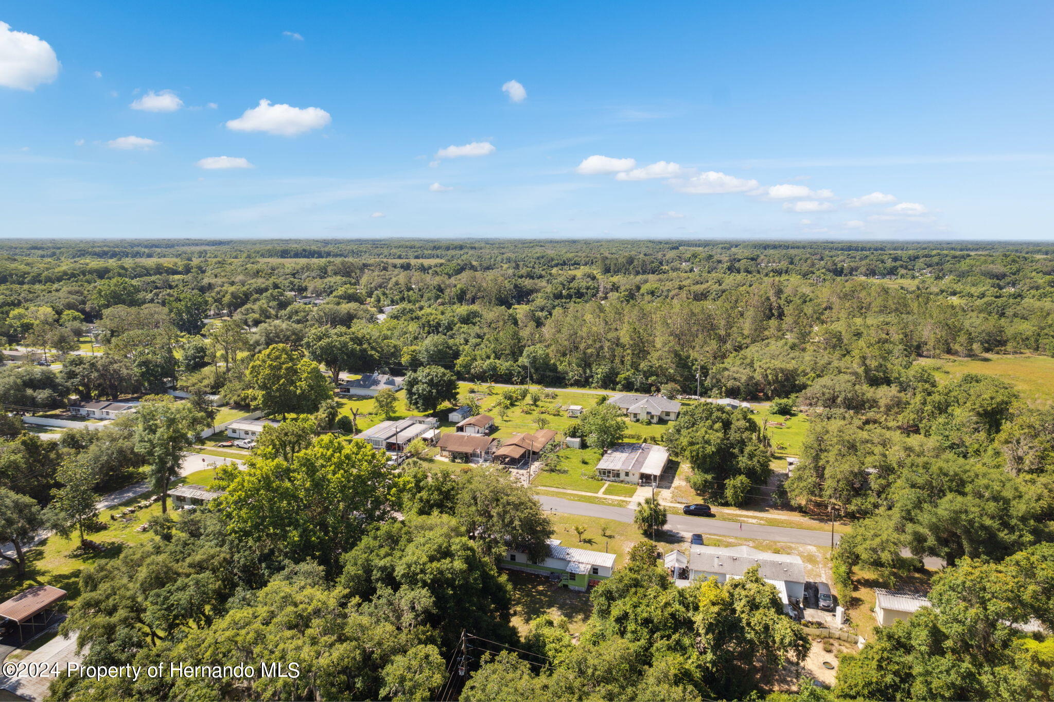10327 East Victory Lane Inverness, FL 34450 - Photo 34 of 35 a view of a city