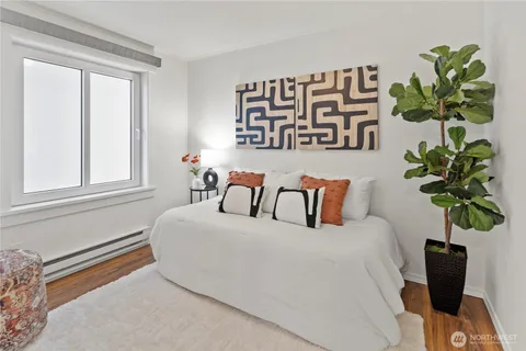 $425,000 | 1300 University Street, Unit 2G, Seattle, WA 98101