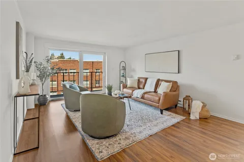 $425,000 | 1300 University Street, Unit 2G, Seattle, WA 98101