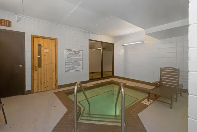 $383,000 | 270 East Highland Avenue, Unit 437, Milwaukee, WI 53202