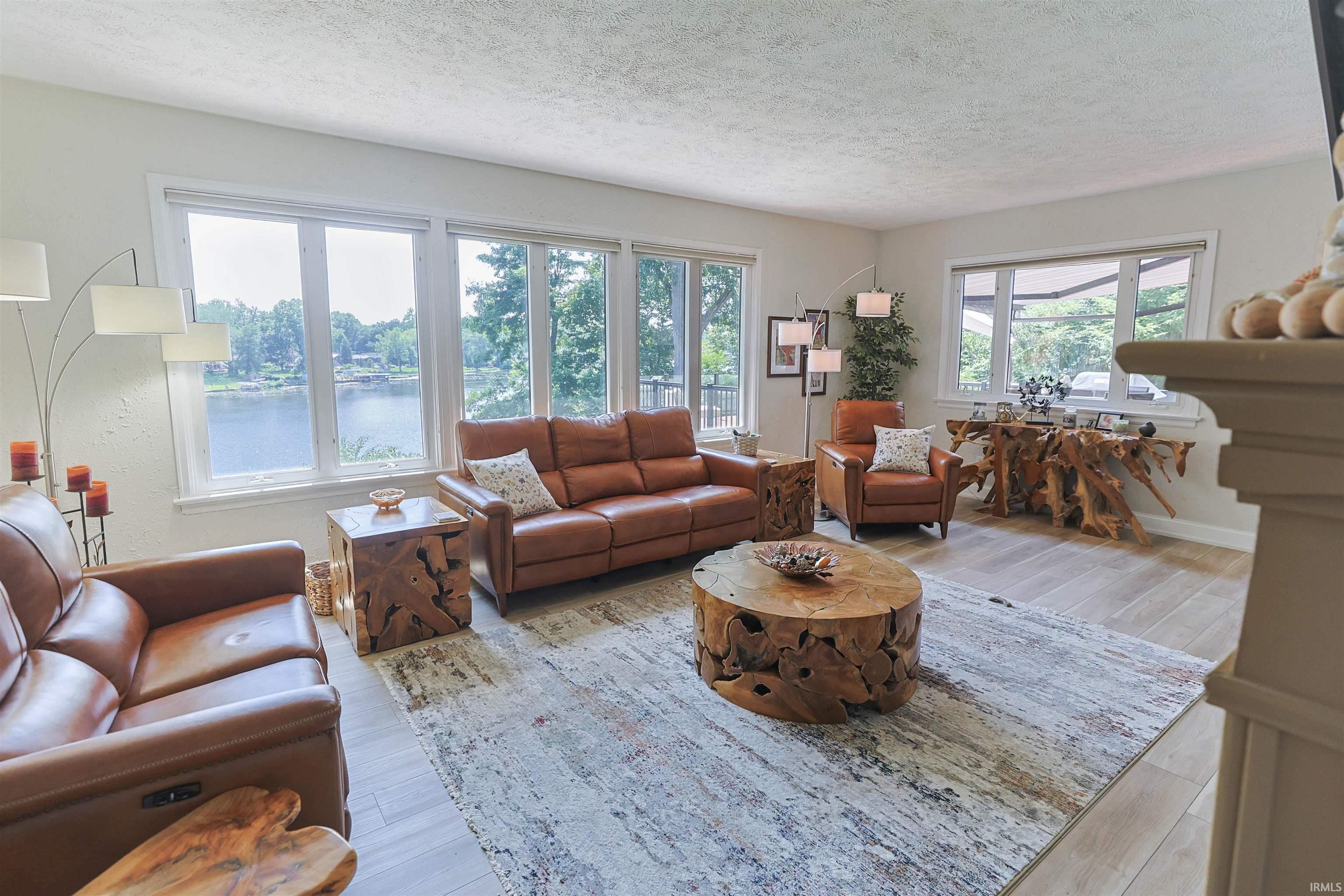 10098 Jefferson Road Osceola, IN 46561 - Photo 4 of 48 Gallery Image 4