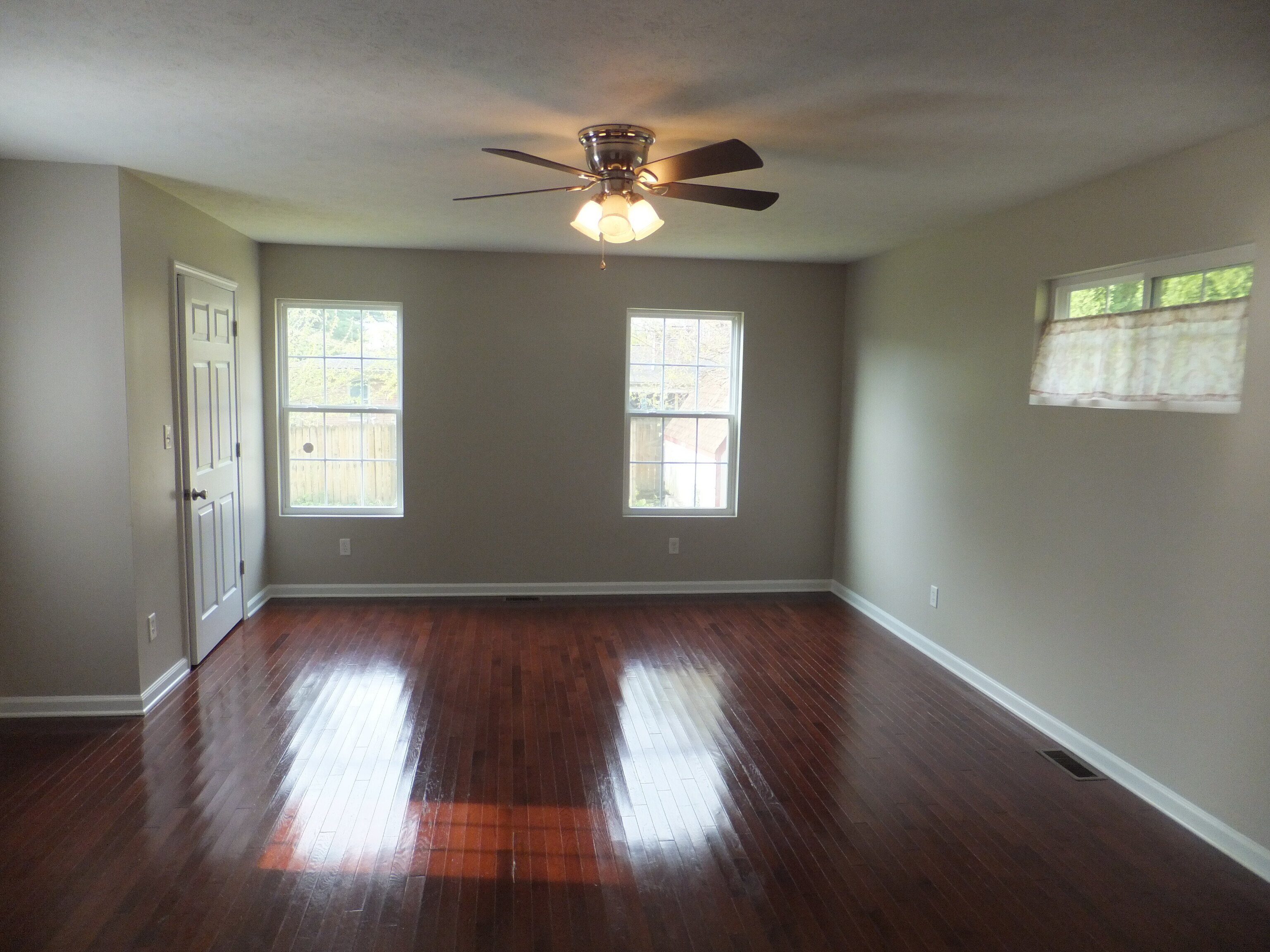 151 Griffin Road Indianapolis, IN 46227 - Photo 7 of 14 Gallery Image 7