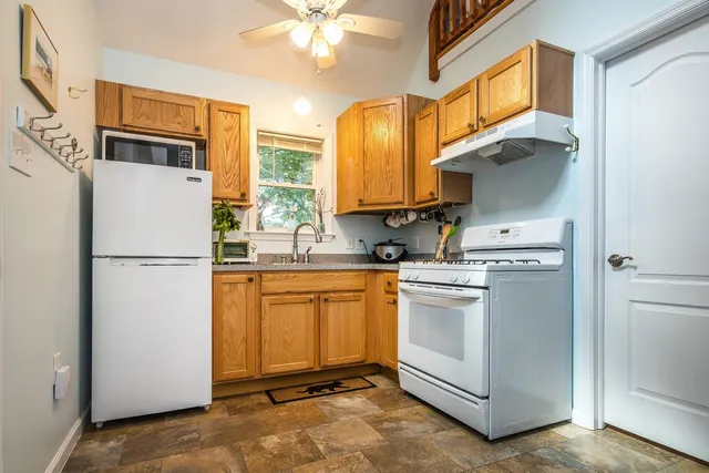 $195,000 | 1027 Rte 30 North, Castleton, VT 05732