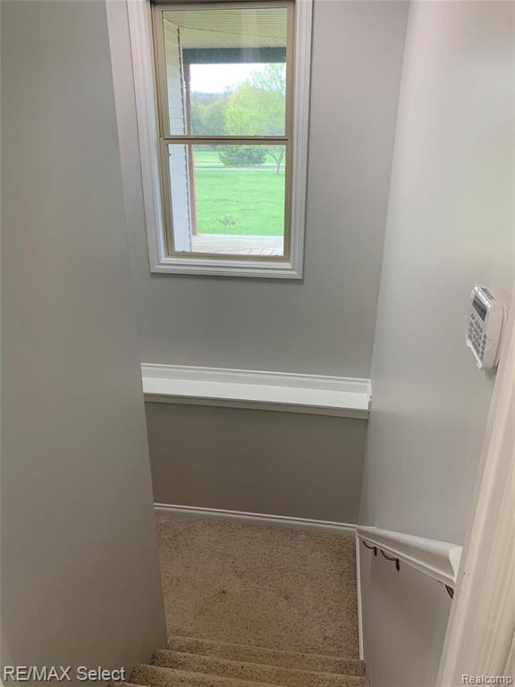18580 Tipsico Lake Road Fenton, MI 48430 - Photo 28 of 31