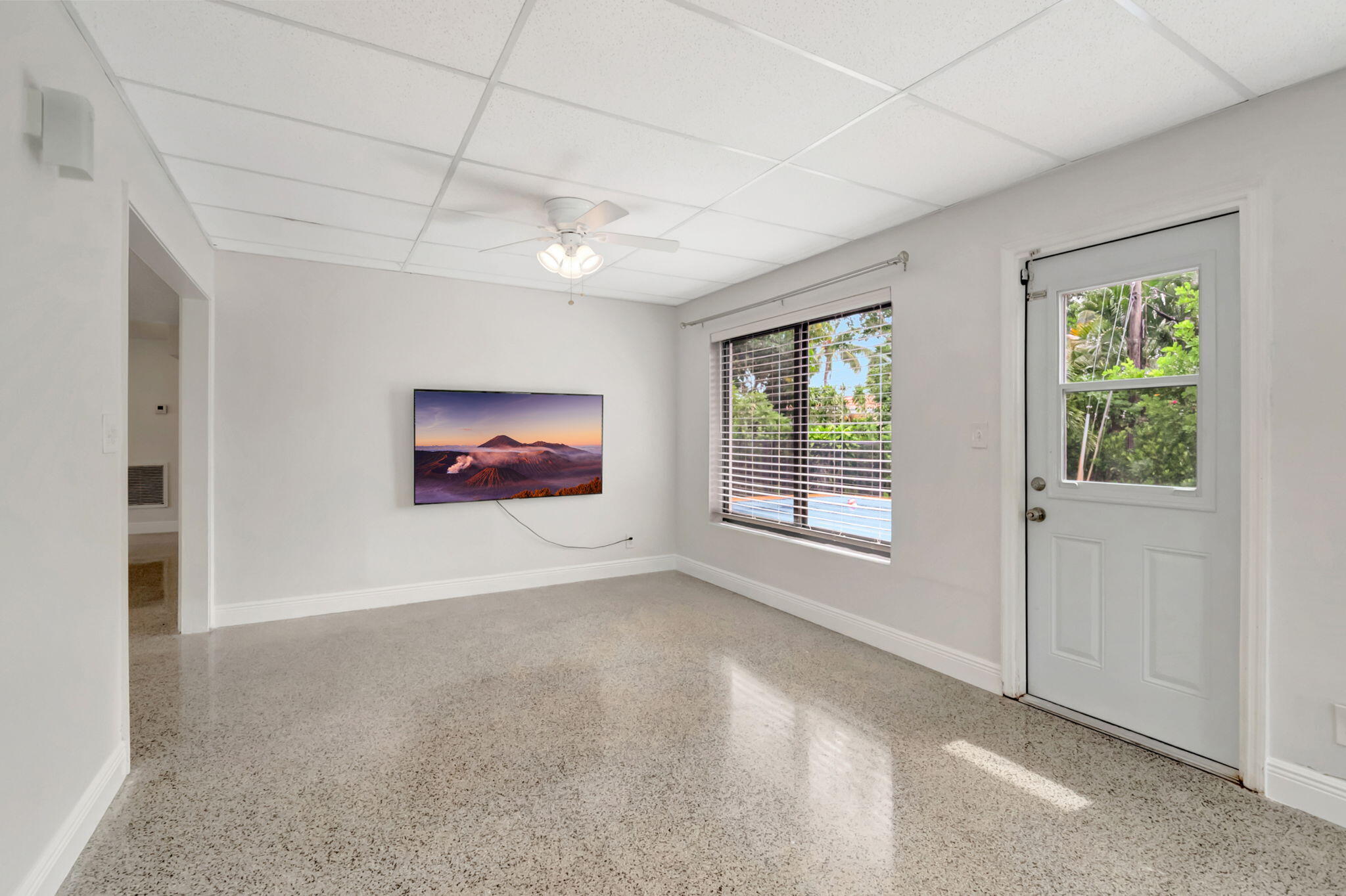 3550 Northeast 4th Avenue Boca Raton, FL 33431 - Photo 19 of 26 a view of an empty room with a window