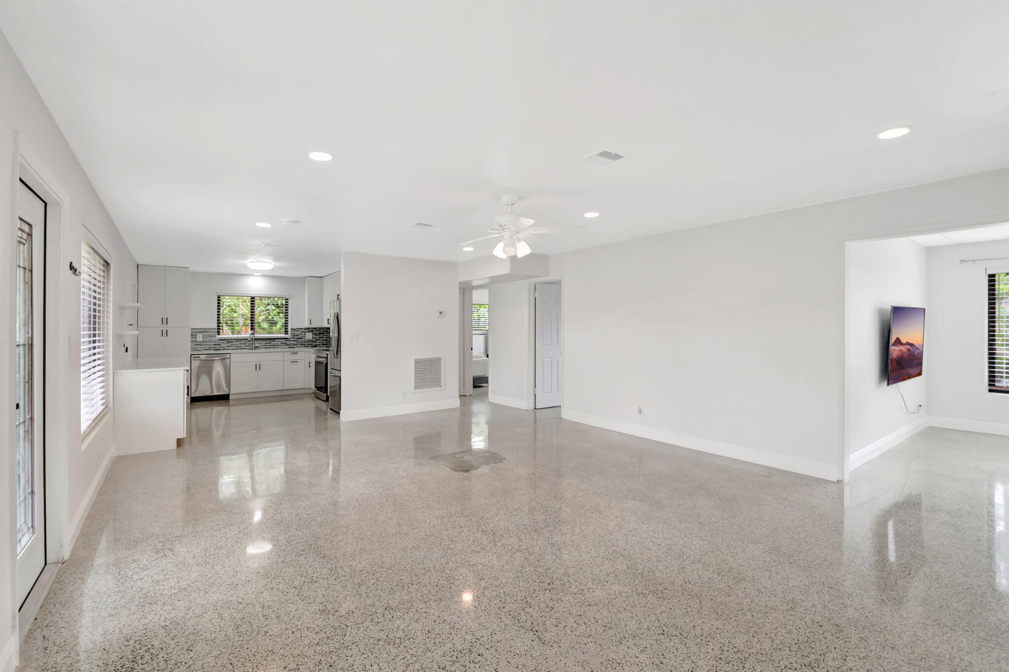 3550 Northeast 4th Avenue Boca Raton, FL 33431 - Photo 6 of 26 a view of kitchen
