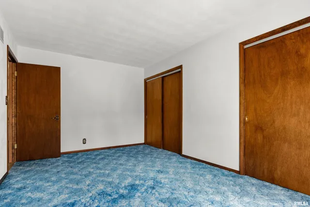 $229,900 | 5535 Sioux Trail South, Peoria, IL 61607