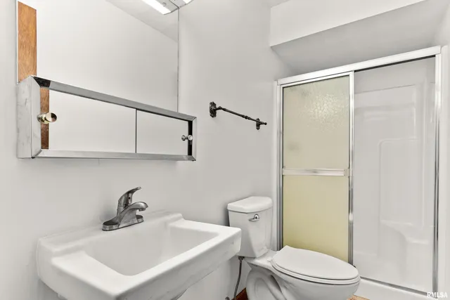 $229,900 | 5535 Sioux Trail South, Peoria, IL 61607