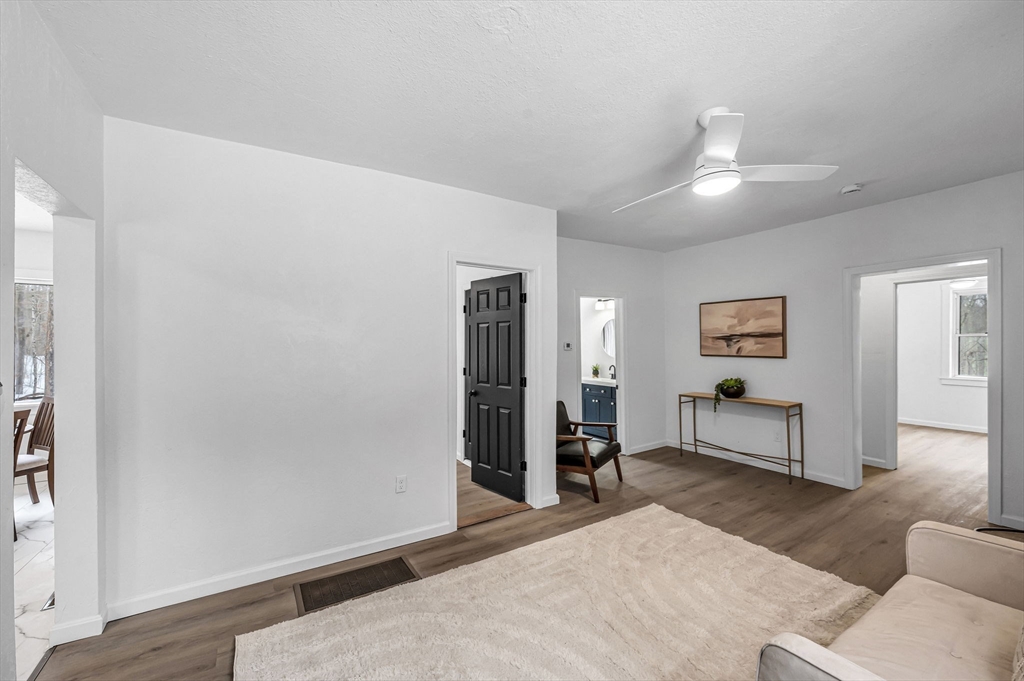72 Northwest Schoolhouse Road Dudley, MA 01571 - Photo 15 of 37