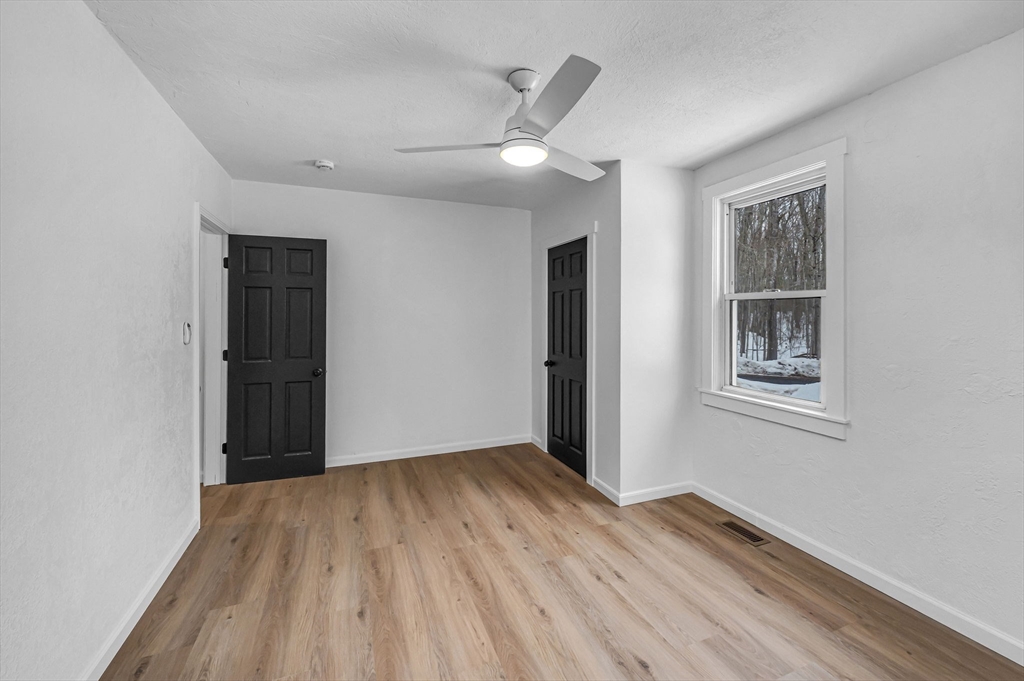 72 Northwest Schoolhouse Road Dudley, MA 01571 - Photo 22 of 37