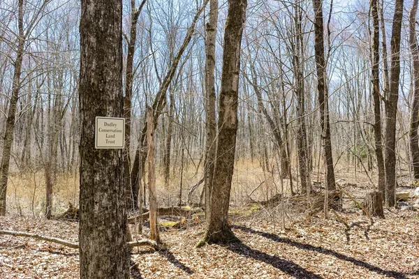 $389,900 | 72 Northwest Schoolhouse Road, Dudley, MA 01571