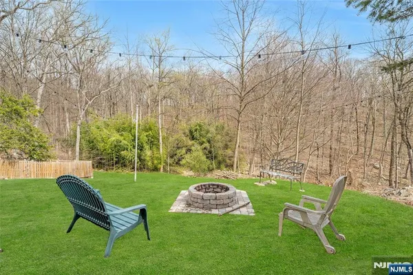$629,000 | 70 Skyline Drive, Oakland, NJ 07436