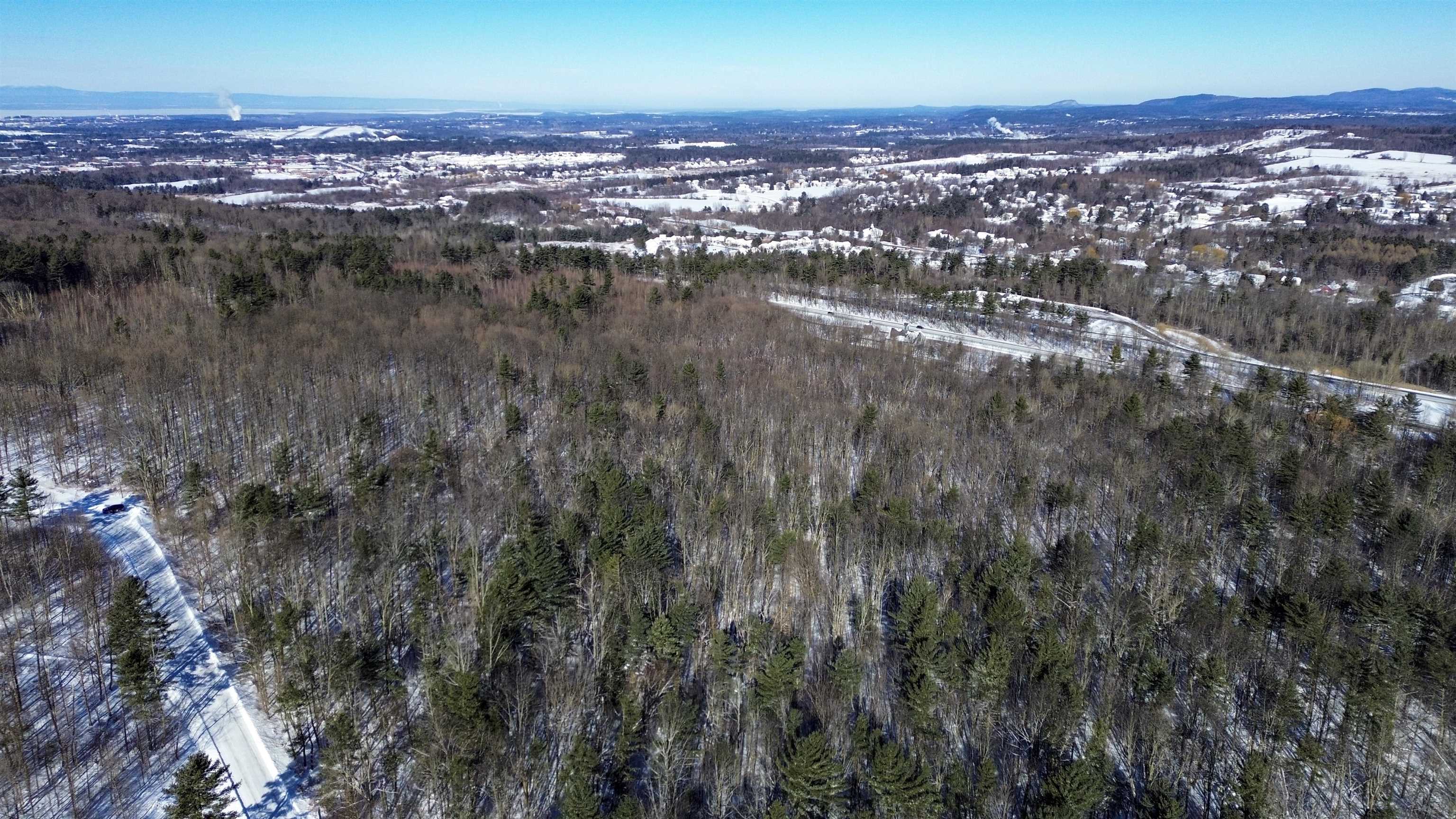 450 Oak Hill Road Williston, VT 05495 - Photo 9 of 21