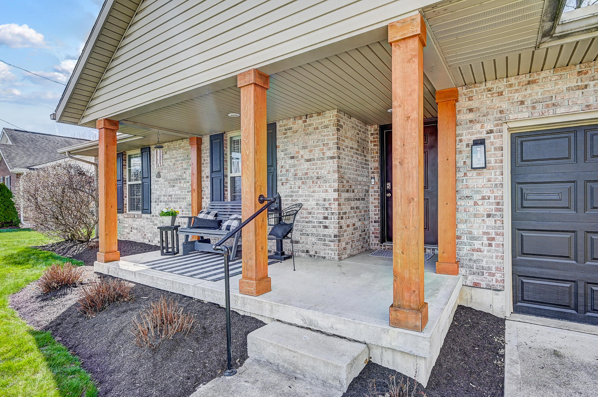 4647 Ridgewood Road East Springfield, OH 45503 - Photo 5 of 62