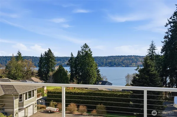 $774,777 | 4987 Illahee Road Northeast, Bremerton, WA 98311