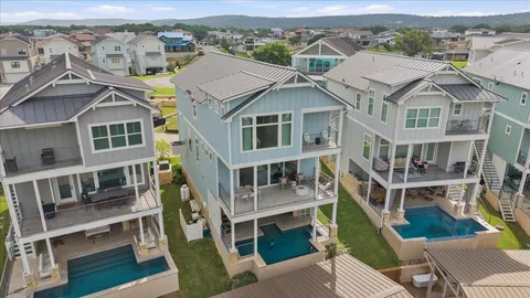 $1,775,000 | 208 Marina Bluff, Kingsland, TX 78639