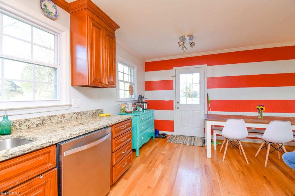 3125 Wide Country Road Pfafftown, NC 27040 - Photo 6 of 24 Gallery Image 6